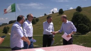 Firma accordo BrentonicoSki_02 19.07.2018